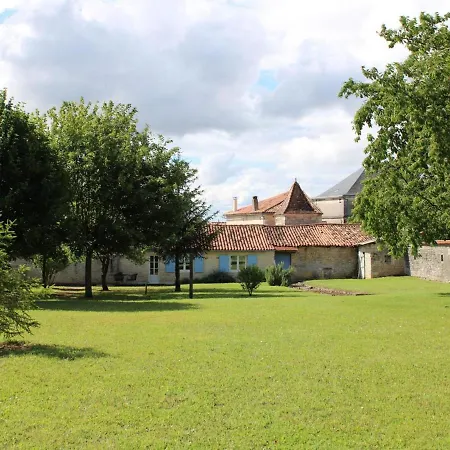 Hébergement de vacances Tusson, 2 Pièces, 2 Personnes - Fr-1-653-56 Tusson