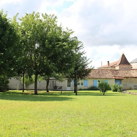 Hébergement de vacances Tusson, 2 Pièces, 2 Personnes - Fr-1-653-56 Tusson